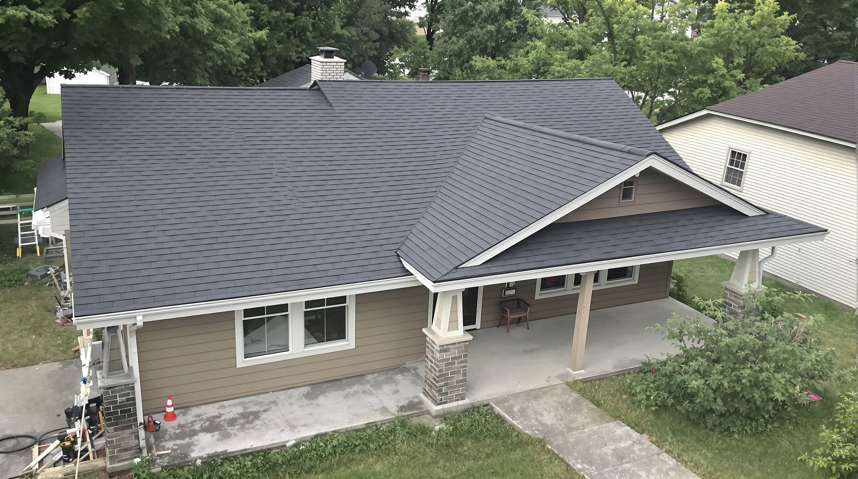 Commercial flat roofing